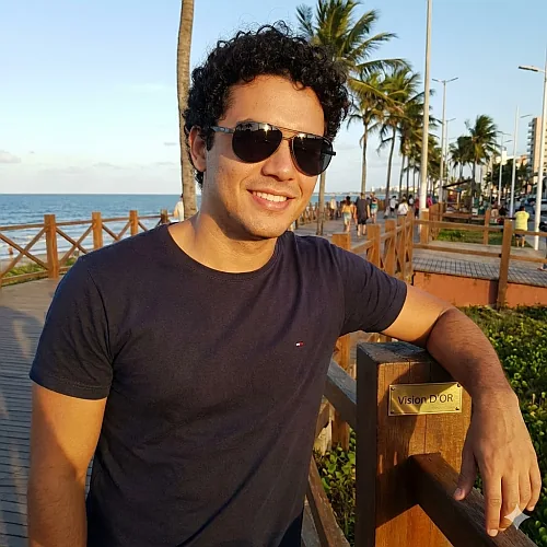 Guia Ótica Vision D'OR – Óculos de Grau e de Sol em Aracaju Óculos Da Police em Aracaju – Estilo Italiano, Design Urbano e Visagismo de Elite